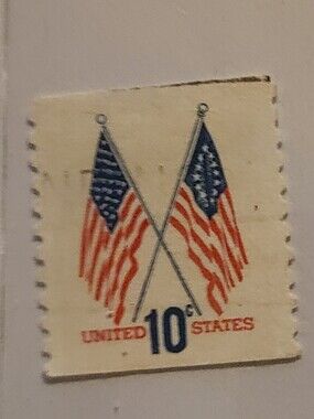 Postage Stamp 10 cent Collectible USA Crossed American Flags .very Old